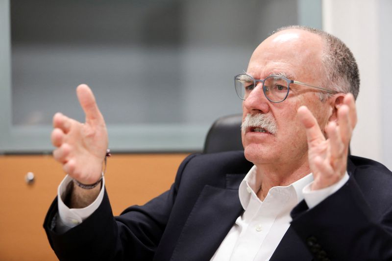 You are currently viewing Mexican ag minister to discuss with US counterpart opening border to cattle amid screwworm outbreak