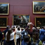 Read more about the article Louvre transfers jewels to Bank of France after heist, RTL reports