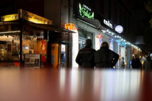 Read more about the article German consumer sentiment falls in November amid income expectations slump, survey finds