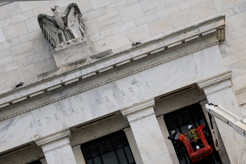 You are currently viewing Fed delivers expected rate cut; nods to limits of data during shutdown