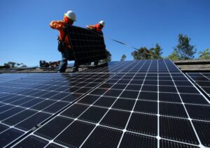 Read more about the article Solar groups sue Trump administration over cancellation of $7 billion in grants