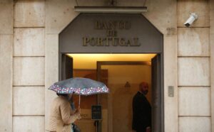 Read more about the article Bank of Portugal ups 2025 growth forecast on stronger private consumption