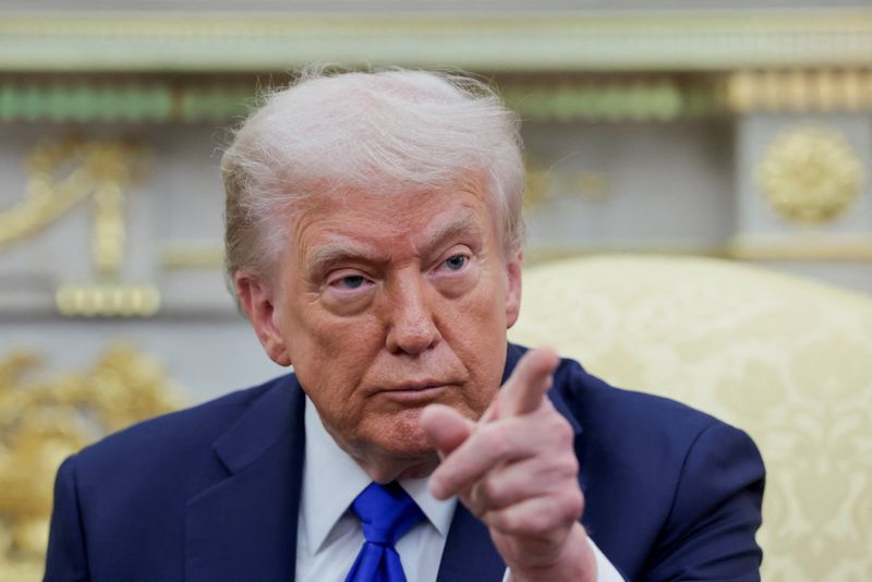 You are currently viewing Former heads of US Bureau of Labor Statistics say Trump's attacks erode trust in data