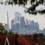 Read more about the article UK employers curb hiring and pay rises before budget, recruiters say