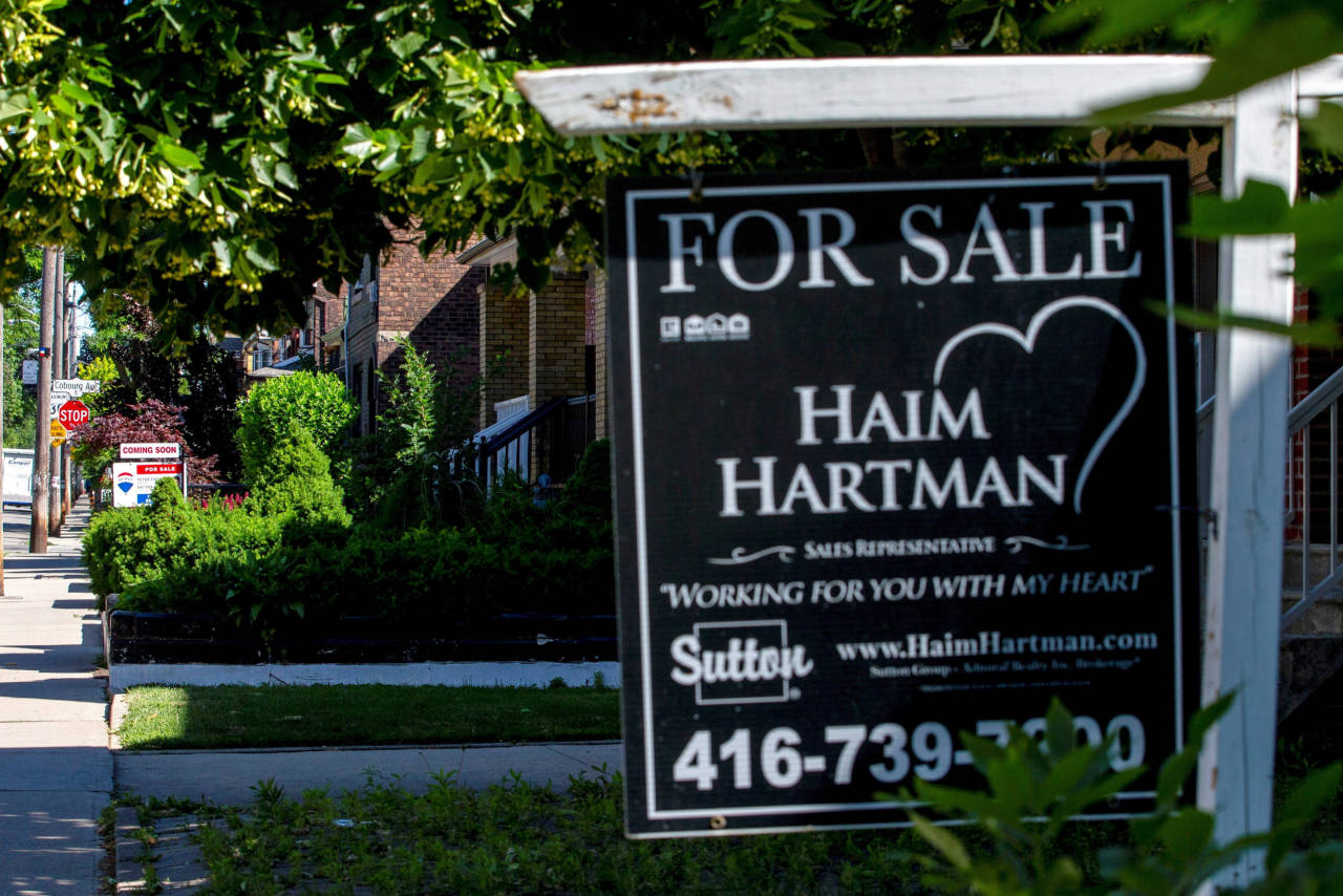 You are currently viewing Canada Existing-Home Sales Fall in September