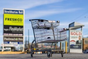 Read more about the article Canada Retail Sales Pull Back After Rising 1% in August