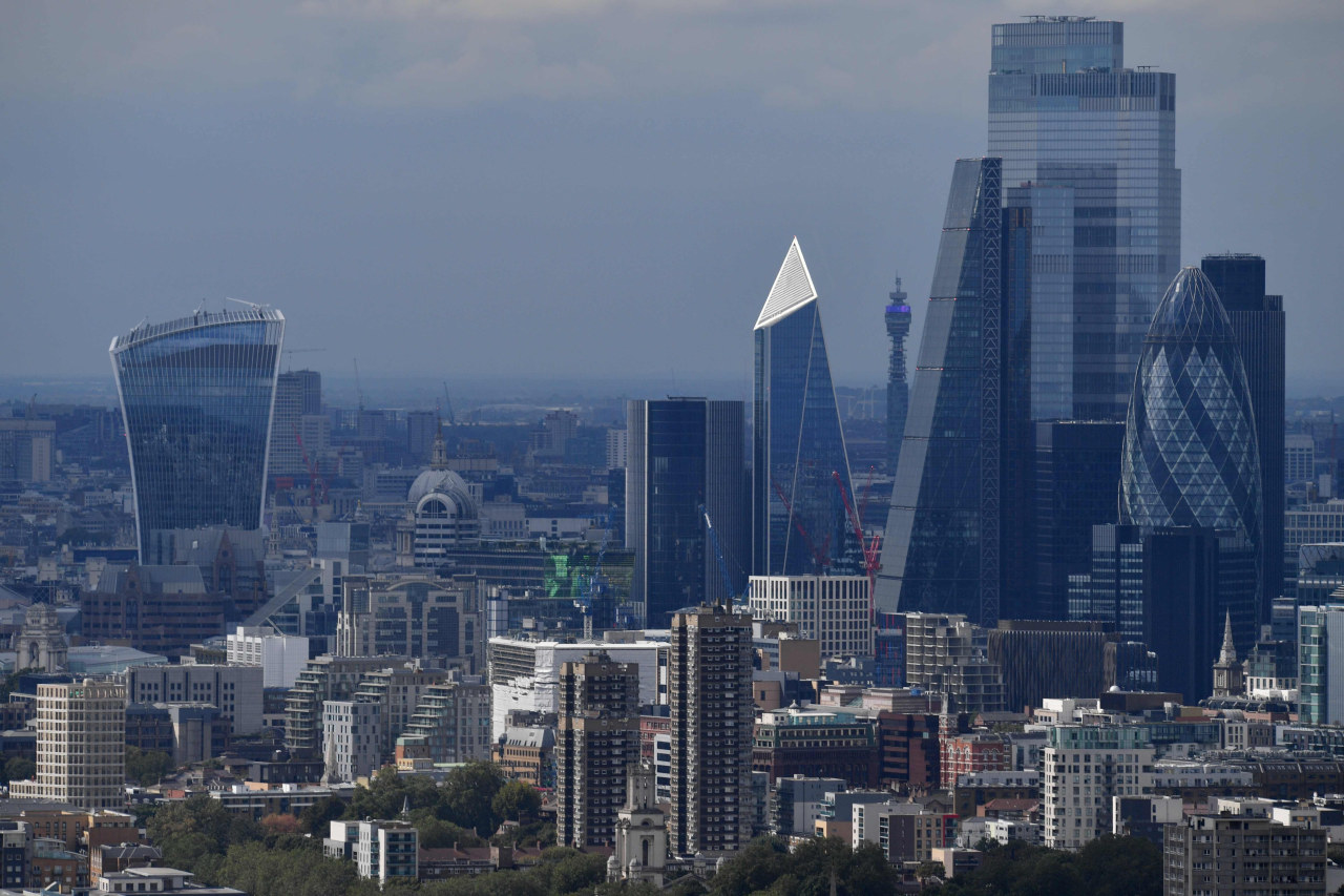 You are currently viewing U.K.’s Economy Returns to Slow Growth