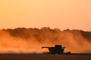 Read more about the article Without China as a customer, American soybean farmers are in panic mode as they harvest what is expected to be a bumper crop