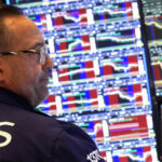 Read more about the article Global Markets Mixed as Dollar Drops on Fed Rate-Cut Hopes, Gold Reaches New Record