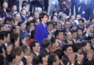 Read more about the article In Japan, as in the U.S., a new leader wants the central bank to make government debt more bearable, which could feed inflation, writes WSJ’s Greg Ip