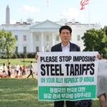 Read more about the article Many government leaders have had the chance to voice opposition to President Trump’s tariffs inside the White House. The mayor of Pohang, in South Korea, is the rare official who can say he has protested outside it