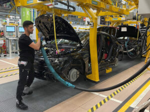 Read more about the article German Factory Orders Unexpectedly Fall Again Amid Tariff Uncertainty