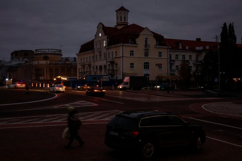 You are currently viewing Ukraine denounces attacks on power substations vital to nuclear plants