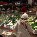 Read more about the article World food prices fall for second consecutive month in October, UN's FAO says