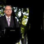 Read more about the article US fourth-quarter GDP could be negative if shutdown drags on, White House economic adviser says