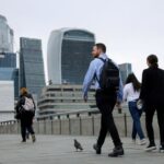 Read more about the article UK firms plan 3% pay rises in coming year, see AI hit to jobs, survey shows