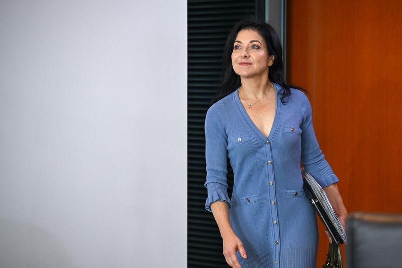 You are currently viewing Germany needs sweeping reform to regain competitiveness, minister says