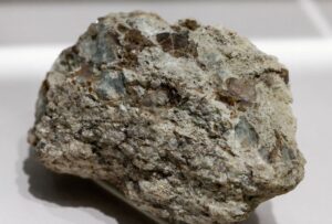 Read more about the article China devises plan to keep US military from getting its rare-earth magnets, WSJ reports