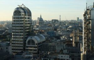 Read more about the article Moody's affirms UK's Aa3 rating ahead of budget