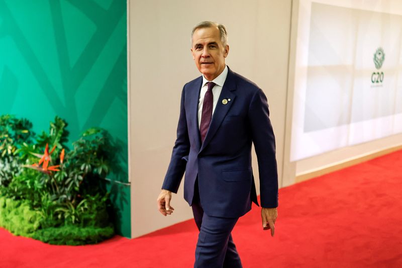 You are currently viewing Carney will go to Washington for soccer draw, says he will see Trump