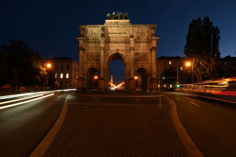 You are currently viewing EU should reject automakers’ biofuel plea, says campaign group