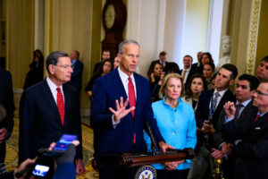 Read more about the article Lawmakers are hopeful they can reach a bipartisan deal to end the government shutdown. Trump again demanded Republicans bypass Democrats and reopen government