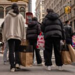 Read more about the article U.S. Consumer Confidence Slides in November