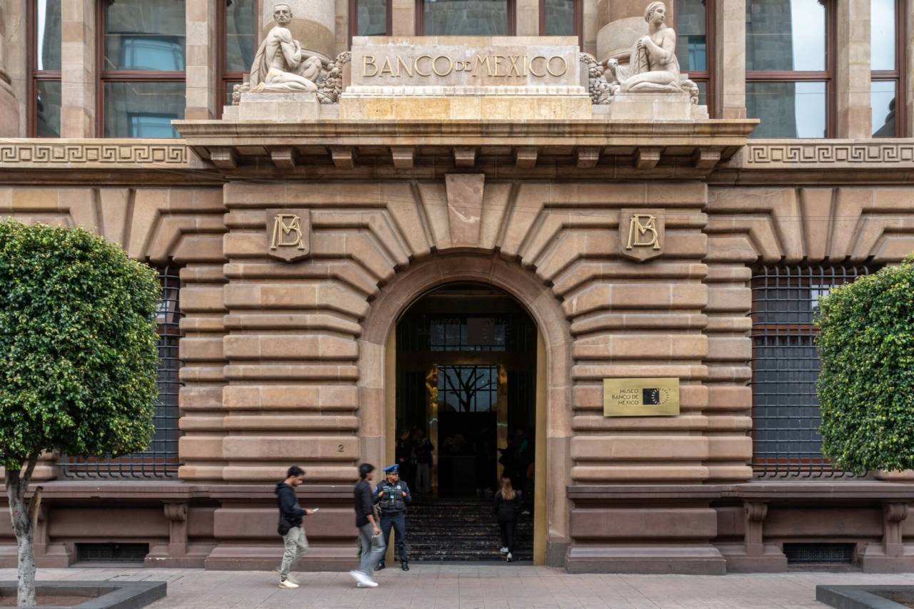 You are currently viewing The Bank of Mexico extended its monetary easing cycle with an 11th consecutive cut in its benchmark interest-rate, and kept the door open to more reductions in the future