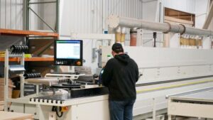 Read more about the article US manufacturing production flat in September