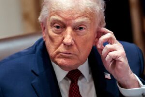 Read more about the article Trump to tout economic gains in Pennsylvania amid voter cost concerns