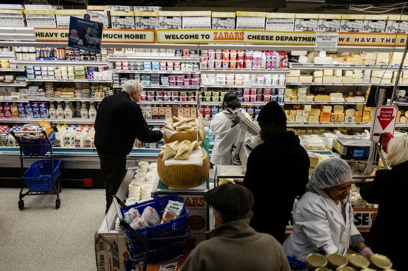 You are currently viewing US retail sales unexpectedly unchanged in October