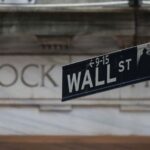 Read more about the article Morning Bid: Inflation Grinch Creeps Up On Wall Street 