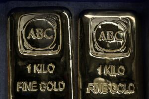 Read more about the article Gold bonanza as Australia revises resource export earnings up 4%