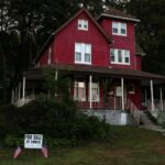 Read more about the article US existing home sales edge up in November as mortgage rates ease