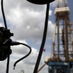 Read more about the article Exclusive-Venezuela begins reversing oil output cuts as exports resume, sources say