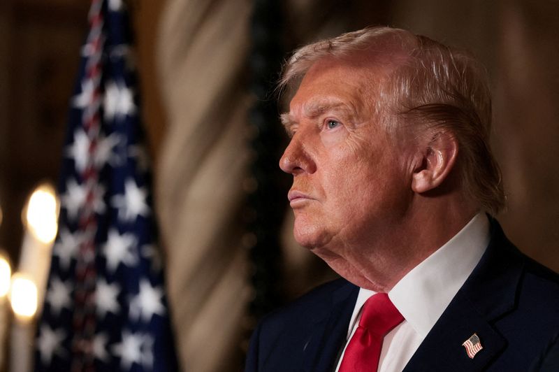 You are currently viewing US court to weigh New York project challenge to Trump offshore wind halt