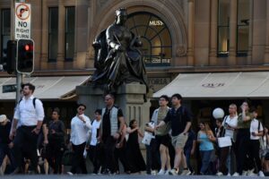 Read more about the article Australia’s jobless rate in surprise slide to 7-month low; boosts rate hike bets