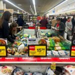 Read more about the article US consumer confidence slumps in January to a level last seen in 2014