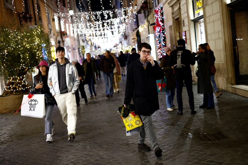 You are currently viewing Italy business and consumer morale rise in January