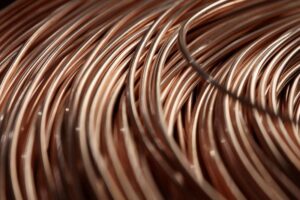 Read more about the article Copper sets record amid geopolitical risks, weak dollar