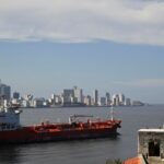 Read more about the article Trump to impose tariffs on goods from nations nations giving oil to Cuba, White House says