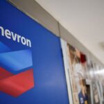 Read more about the article Chevron beats Q4 profit estimate, eyes Venezuela investment opportunities