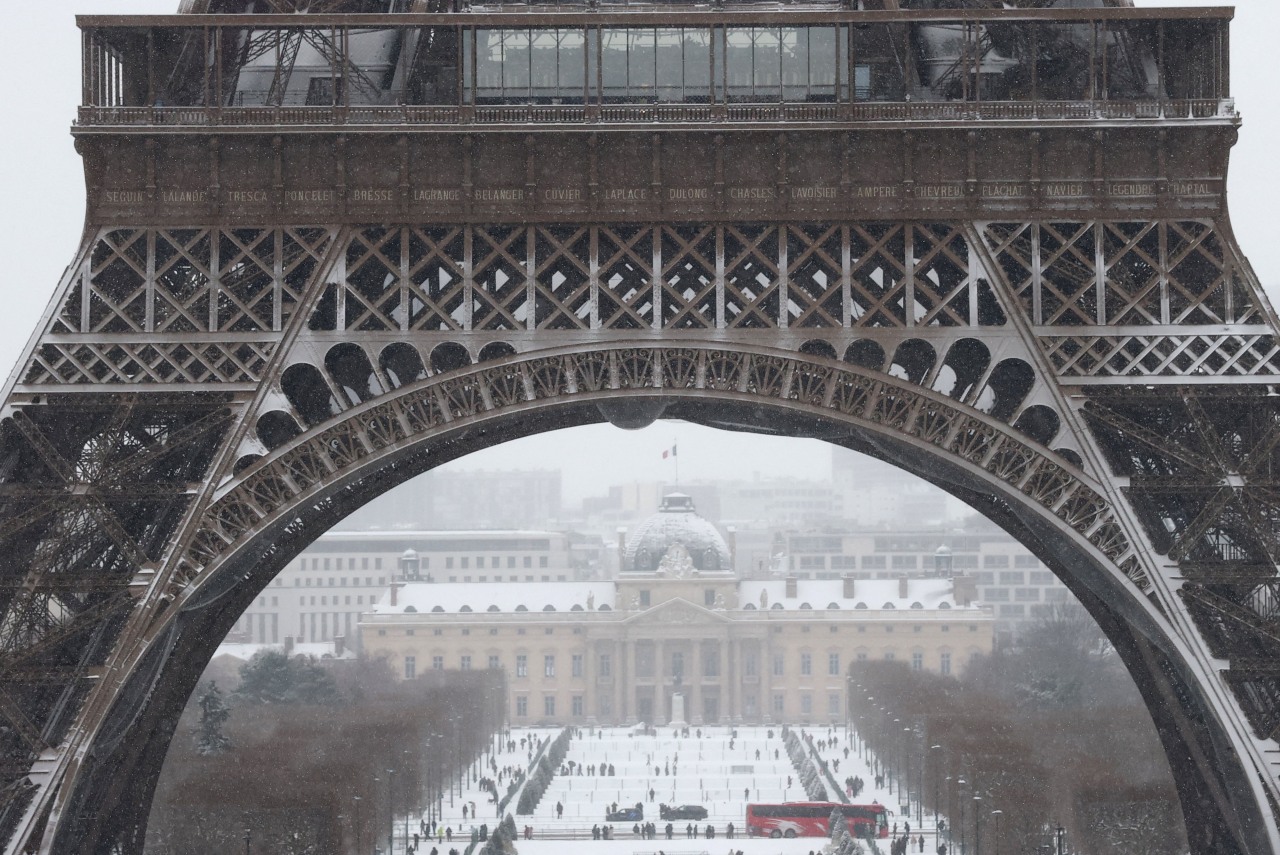 You are currently viewing France’s Economy Slowed Pace in 2025
