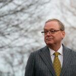 Read more about the article President Trump signaled that he may keep National Economic Council Director Kevin Hassett, a top contender for Federal Reserve chair, in his current job