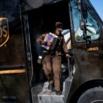 Read more about the article After pandemic-era hiring binges, big companies from Amazon.com to UPS are slashing jobs, looking to shrink their head counts after years of breakneck growth