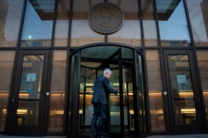 Read more about the article The criminal investigation into Federal Reserve Chair Jerome Powell threatens to upend the contest over whom President Trump will choose to succeed him