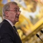 Read more about the article Weaker Dollar’s Inflation Effects Could Shape Rate Decisions, ECB’s Villeroy Says