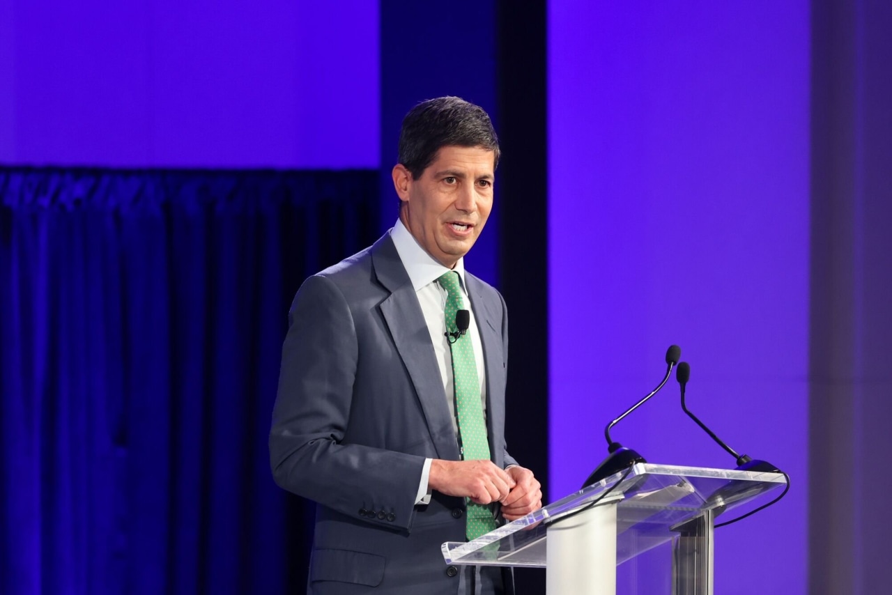 You are currently viewing Kevin Warsh, a central-bank insider-turned-critic, is President Trump’s choice to succeed Jerome Powell as Federal Reserve chair