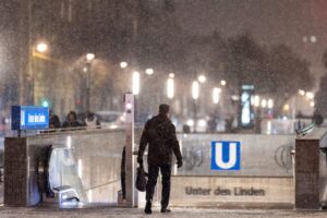 Read more about the article Germany’s Economy Grows for First Time Since 2022