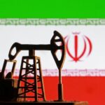 Read more about the article Oil prices extend gains on fears of escalating tensions in Mideast